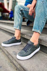 Related product image Chekich Sneakers