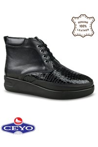 Related product image Ceyo Boots