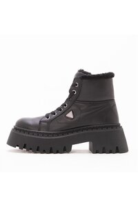 Related product image Gusse Boots
