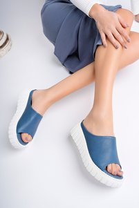 Related product image Deripabuc Mules