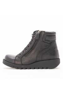 Related product image Gusse Boots