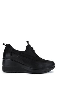 Related product image Tamer Tanca Flats