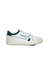 Related product image Reebok Sneakers