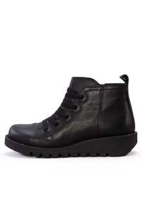 Related product image Gusse Boots