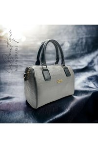 Related product image La boutique Handbags