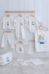 Related product image Tuğba Kuğu Coming Home Outfits
