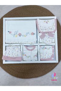Related product image Gaye Coming Home Outfits