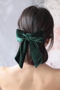 Related product image New Obsessions Hair Clips