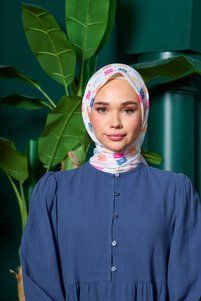 Related product image İpekhan Headscarves