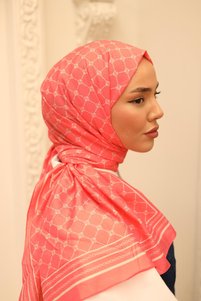 صورة المنتج ذات الصلة Silk Home شالات