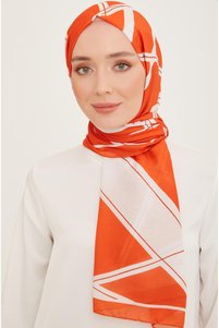 صورة المنتج ذات الصلة Armine شالات