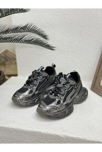 Related product image Guja Sneakers