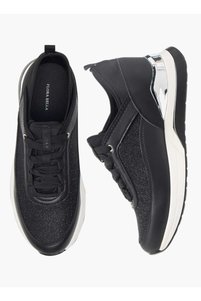 Related product image Flora Bella by Shoexpress Sneakers