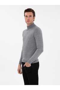 Related product image Cacharel Sweaters