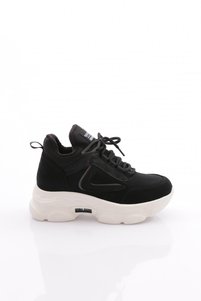Related product image Guja Walking Shoes