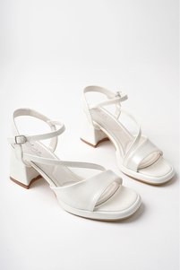 Related product image meyra'nın ayakkabıları High Heels