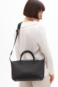 Related product image United Colors of Benetton Shoulder Bags