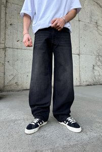 Related product image Flaw Wear Jeans