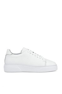 Related product image Ziya Sneakers