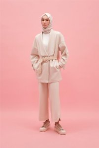 Related product image Armine Capes & Abayas