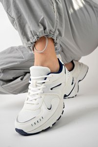 Related product image pasyone Sneakers