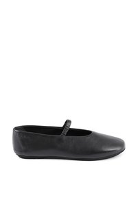 Zugehöriges Produktbild Calvin Klein Flache Schuhe