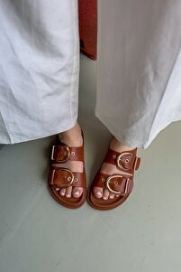 SHOEBELLAS Boris Taba Çift Toka Detaylı Kadın Terlik - Fiyatı