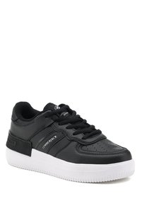 Related product image Lumberjack Sneakers