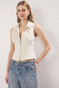 İlgili ürün resmi Trendyolmilla Yelek