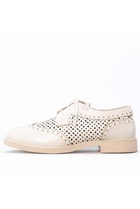Related product image Gusse Flats