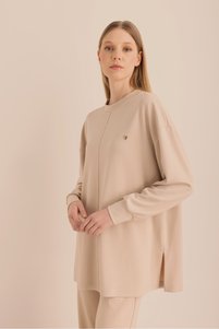 Related product image Aker Sweatshirts