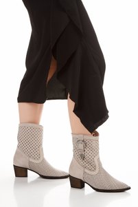 Related product image PASSAGE SHOES Boots