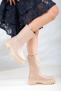 Related product image Daxtors Boots