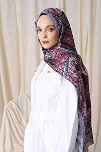 Related product image Madame Polo Shawls