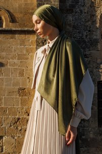 Related product image Mooncorn Shawls