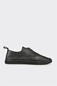 Related product image Elle Sneakers