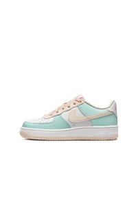 İlgili ürün resmi Nike Sneaker