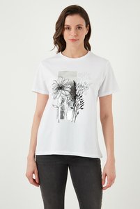 Related product image Fashion Friends T-Shirts