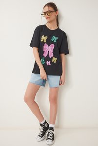 Related product image Happiness İstanbul T-Shirts