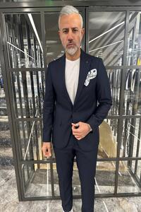 İlgili ürün resmi Fc Plus Takım Elbise