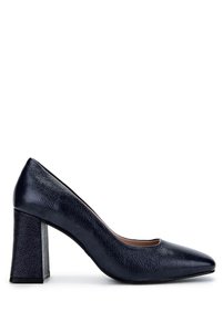 Related product image Tamer Tanca High Heels