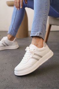 Related product image Daxtors Sneakers