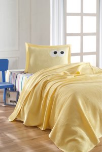Related product image Eponj Home Single-Person Quilt