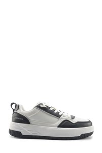 Related product image Lumberjack Sneakers