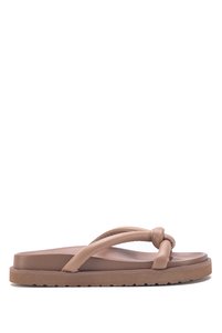 صورة المنتج ذات الصلة Nine West ميولز