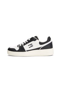 Related product image Tommy Hilfiger Sneakers