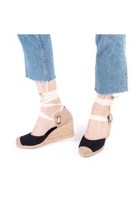 Related product image Star Tombis Espadrilles