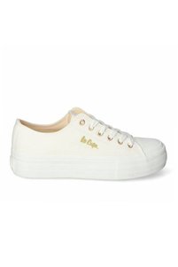 Imaginea produsului asociat Lee Cooper Sneakers