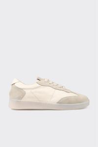 Related product image Elle Sneakers