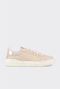 Related product image Elle Sneakers
